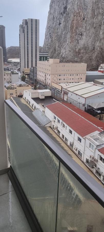 The Hub Gibraltar Apartman Kültér fotó