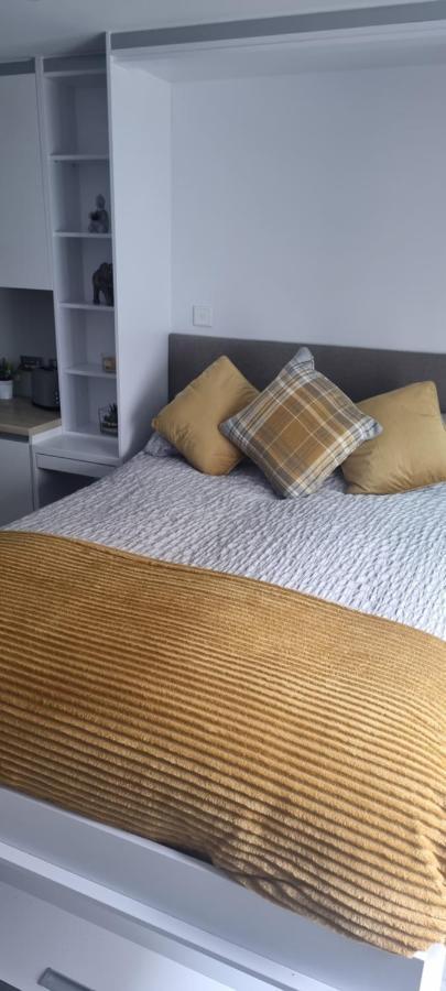 The Hub Gibraltar Apartman Kültér fotó
